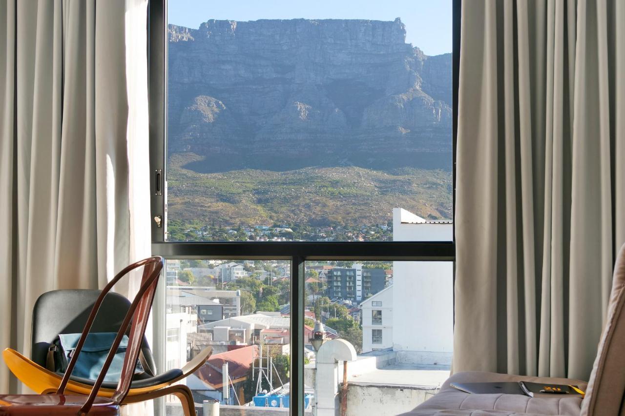 Urban Oasis At The Four Seasons * Kaapstad