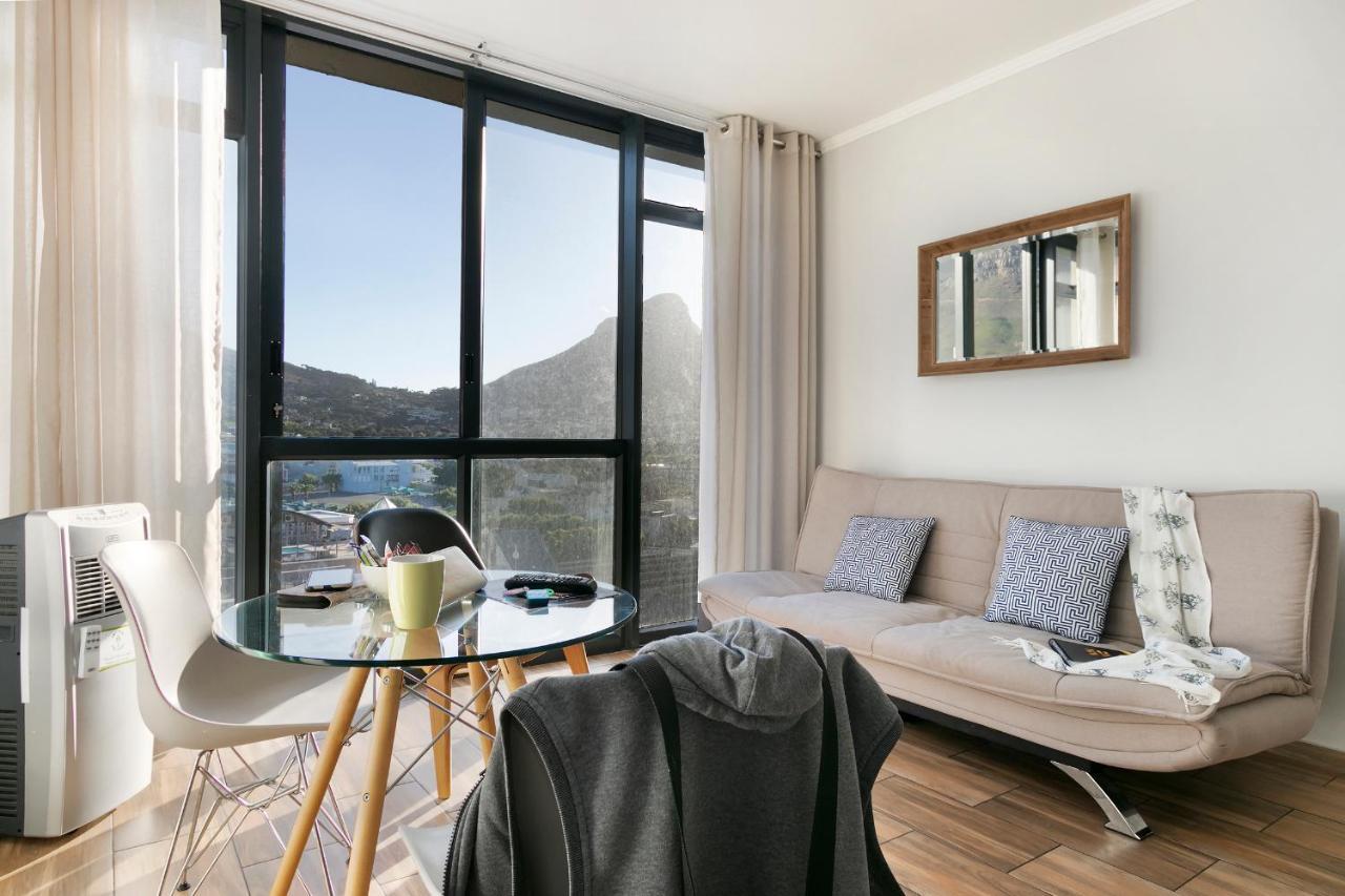 Appartement Urban Oasis At The Four Seasons Kaapstad