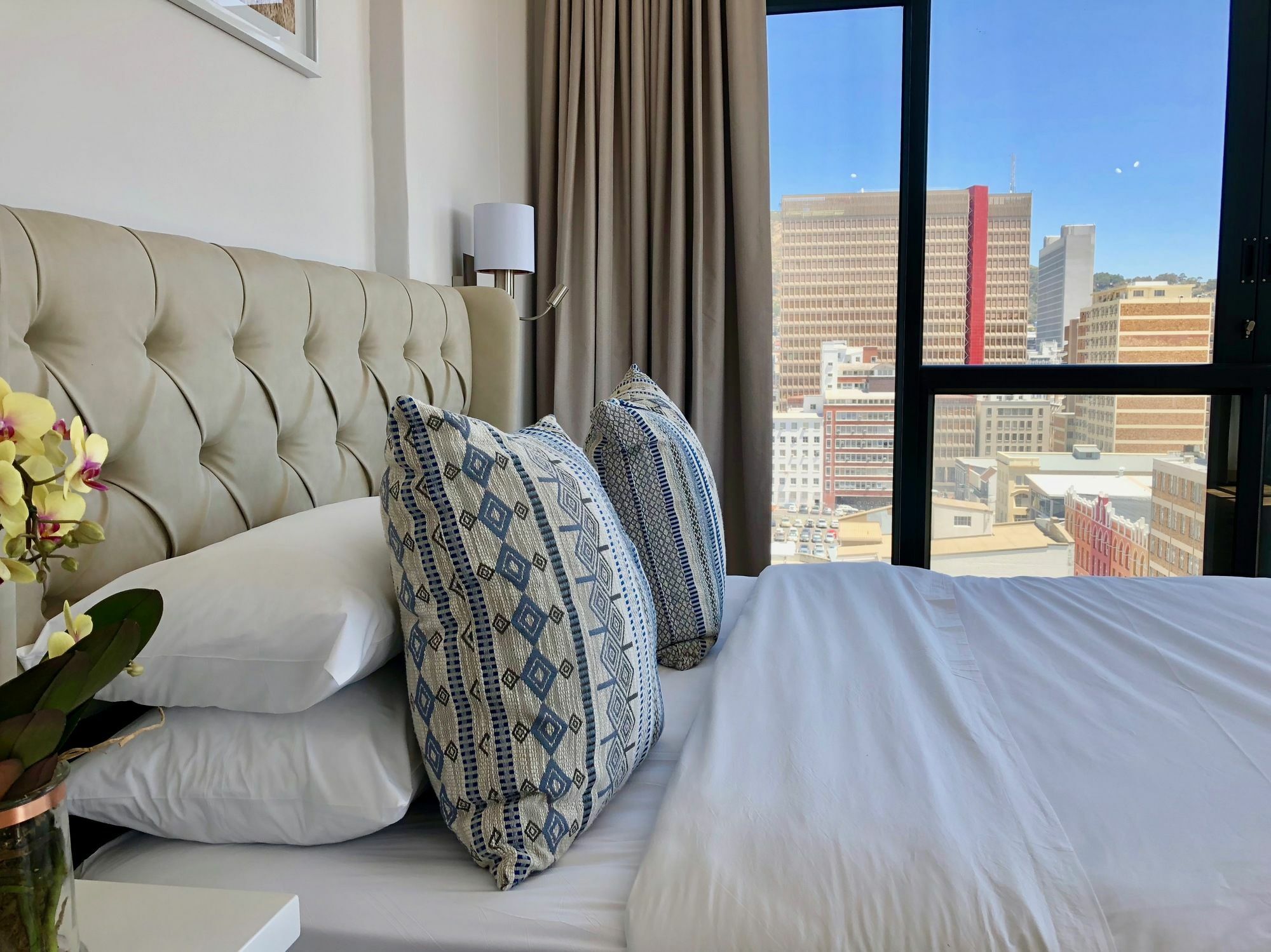Urban Oasis At The Four Seasons * Kaapstad