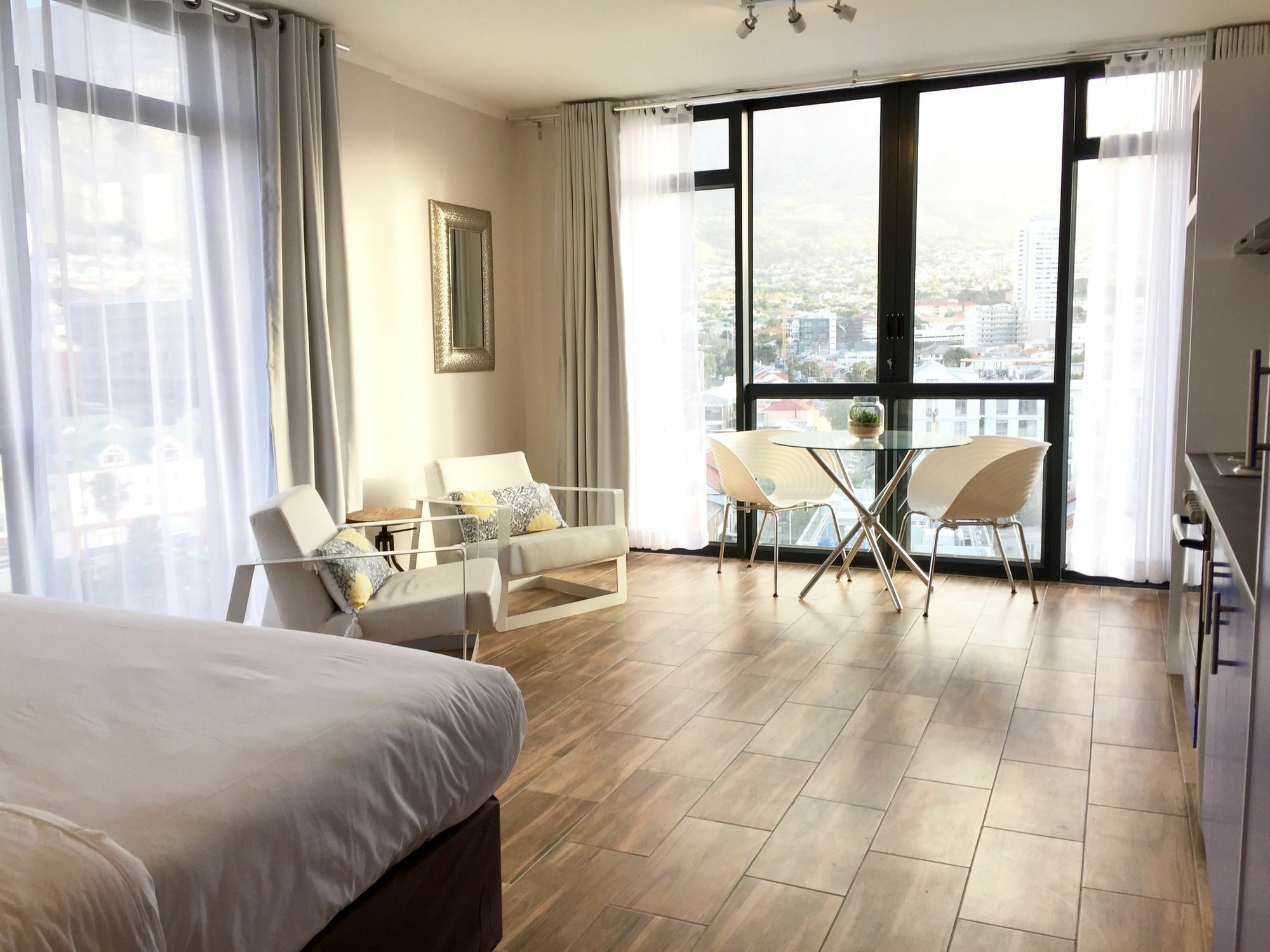 Urban Oasis At The Four Seasons Kaapstad